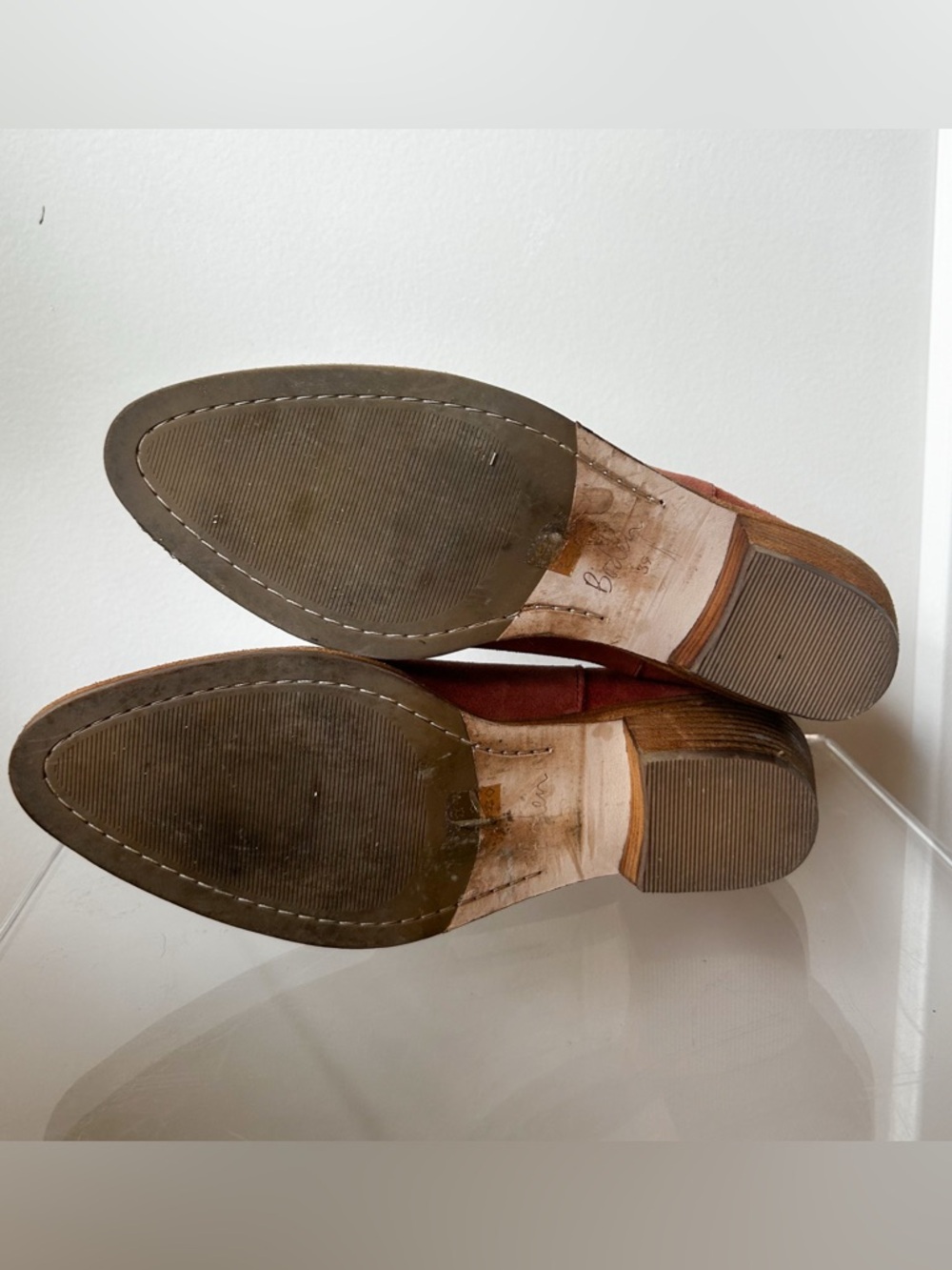 Boden Allendale Suede Ankle Boots in Red Oak, size 39 - Picture 4 of 8